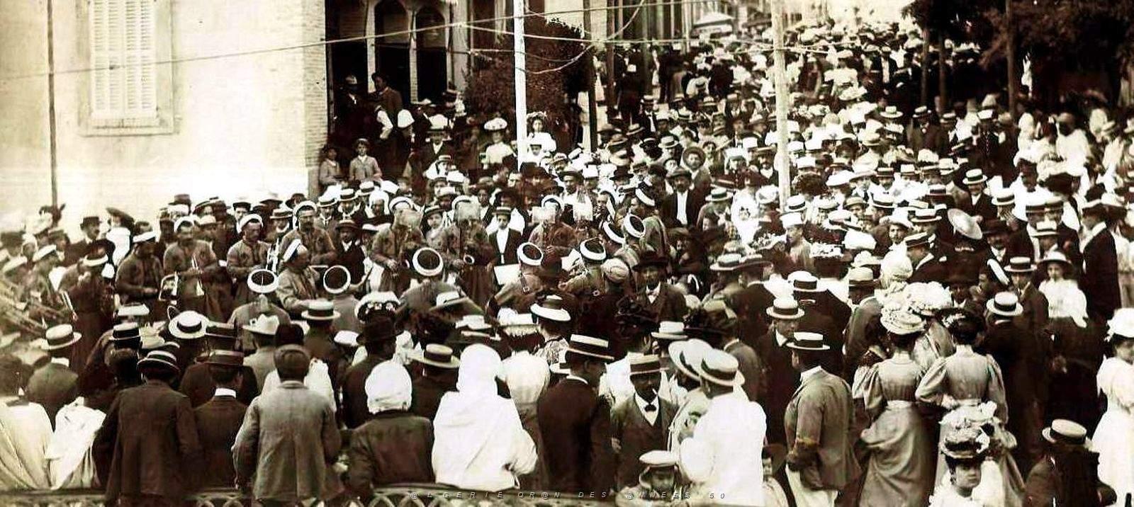 2114- Constantine - Fete Quartier Saint-Jean - Fanfare2 des Tirailleurs - 1907.jpg